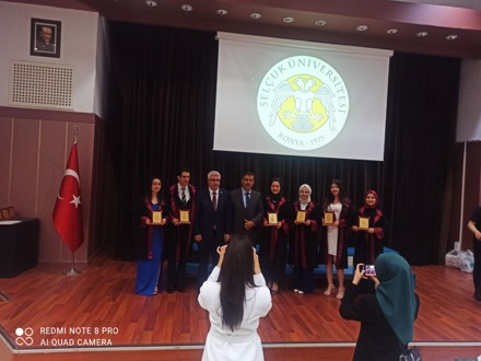 EĞİTİM FAKÜLTESİ İLK MEZUNLARINI VERDİ